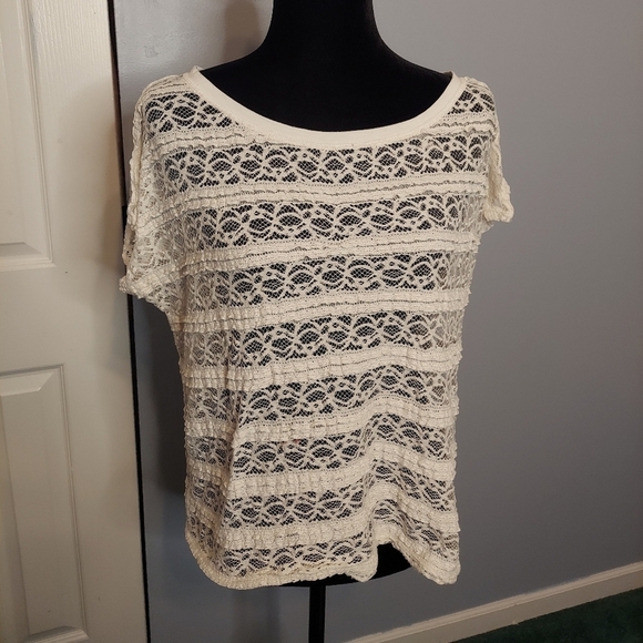 Garage Lace White/Cream Blouse/T-Shirt Size Large - Picture 1 of 10